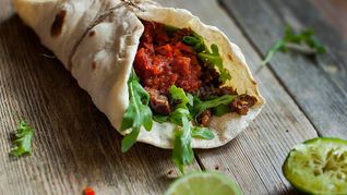 Рецепт Тако с соусом сальса