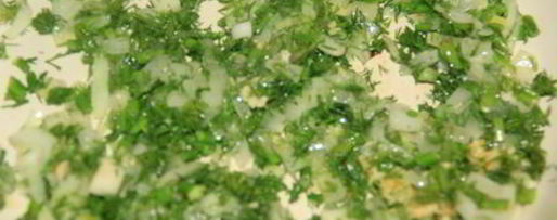 Шаг 2: курицы в орехово-чесночном соусе сациви