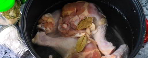Шаг 5: сациви из курицы в мультиварке