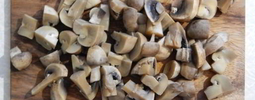 Шаг 9: сациви с грибами