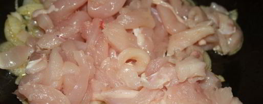 Шаг 7: сациви с куриными грудками