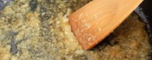 Шаг 1: сациви с курицей по-грузински