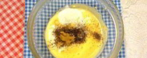 Шаг 1: соуса тартар из сметаны