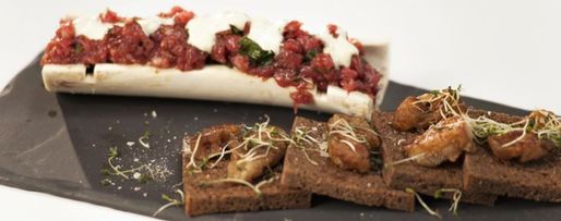 Шаг 4: тартара из говядины с мозговой косточкой