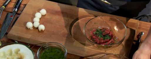 Шаг 5: тартара из говядины со свежей дыней