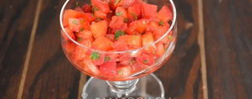 Шаг 6: тартара из клубники и помидоров