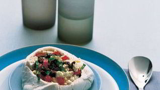 Рецепт Тартара из моцареллы с маслинами и желе из помидоров