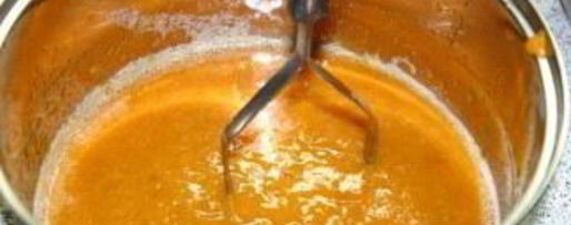 Шаг 1: соуса ткемали из абрикосов