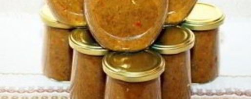 Шаг 3: соуса ткемали с аджикой