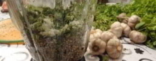 Шаг 2: ткемали из алычи