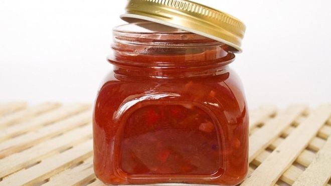 Рецепт Ткемали с орехами для шашлыка и мяса