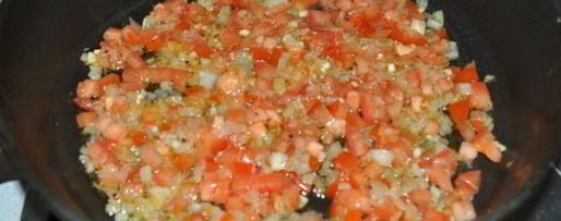 Шаг 2: сырного соуса с фаршем к пасте