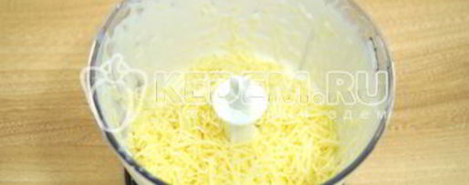 Шаг 3: сырного соуса-заправки для салатов