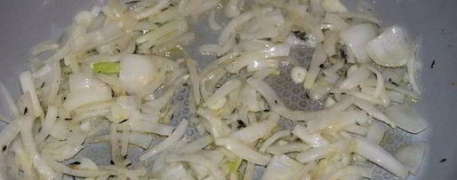 Шаг 6: томатного соуса пассата