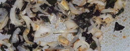 Шаг 8: томатного соуса пассата