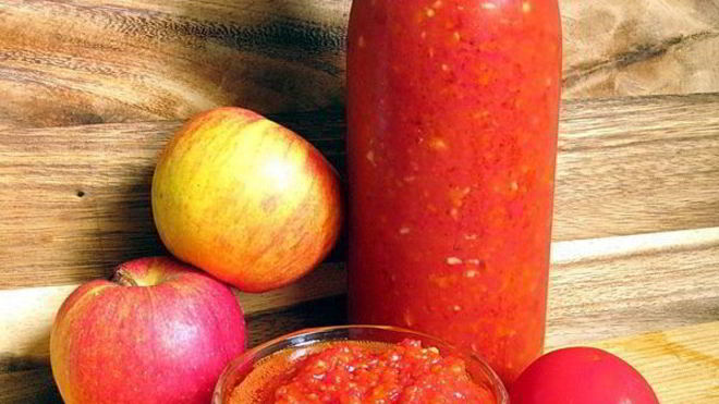 Рецепт Томатного соуса Яблоко с перчинкой