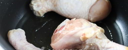 Шаг 2: борща с курицей в мультиварке