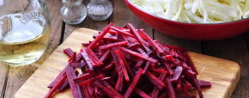 Шаг 11: борща со свеклой и свежей капустой