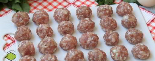 Шаг 4: зеленого борща с фрикадельками и со щавелем