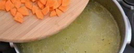 Шаг 5: зеленого борща с курицей