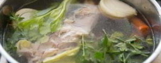 Шаг 2: бульона из курицы