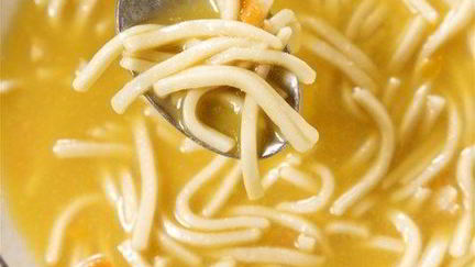 Рецепт Густого куриного бульона с вермишелью