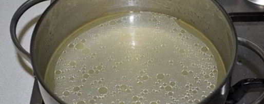 Шаг 5: мороженного куриного бульона