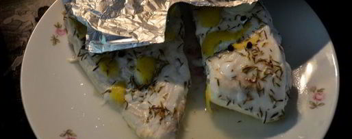 Шаг 1: палтуса в лимонно-тимьянном бульоне