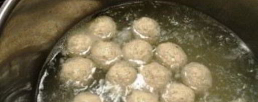 Шаг 3: супа с фрикадельками на курином бульоне