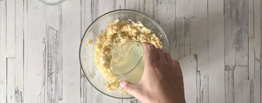 Шаг 6: трески по-польски на рыбном бульоне с корнем сельдерея