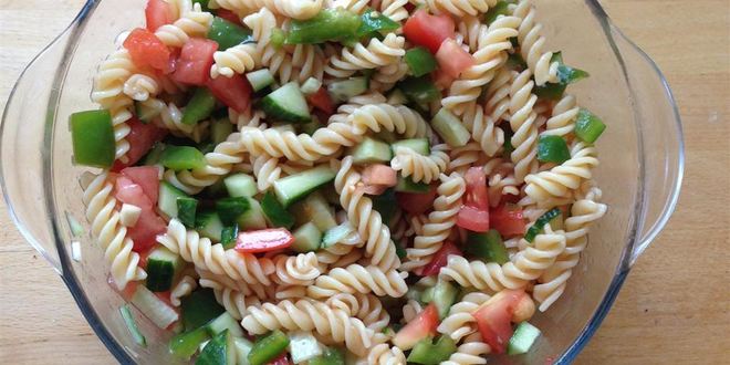 Рецепт овощного салата гаспачо с макаронами