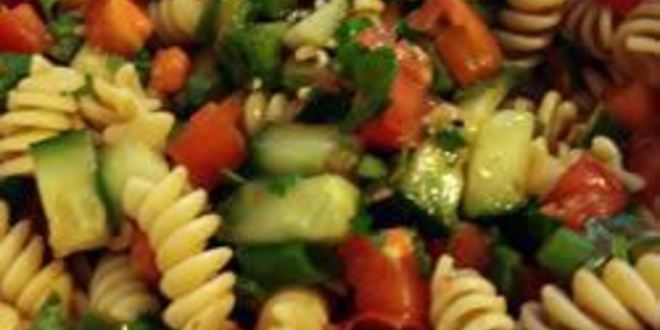 Рецепт овощного салата гаспачо с макаронами