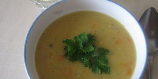Рецепт горохового супа на косточке