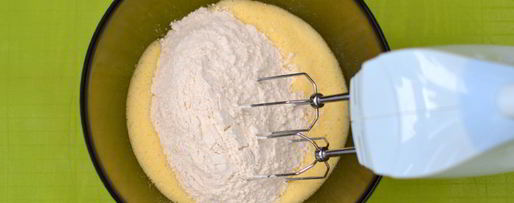 Шаг 2: горохового супа с чесночными рулетиками