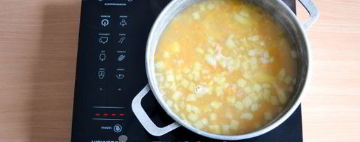 Шаг 8: горохового супа с копченым окорочком