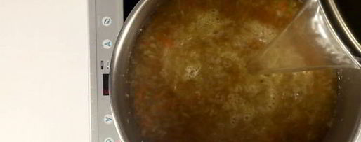 Шаг 1: горохового супа с мятой и свиной рулькой