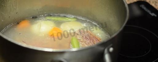 Шаг 1: густого горохового супа с мясом