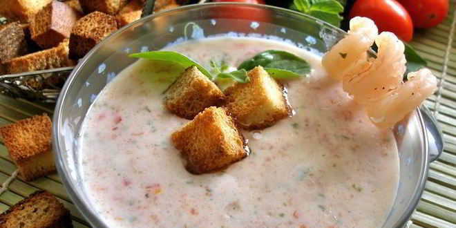 Рецепт йогуртового супа с базиликом и помидорами черри