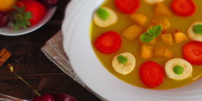 Рецепт фруктово-ягодного холодный суп