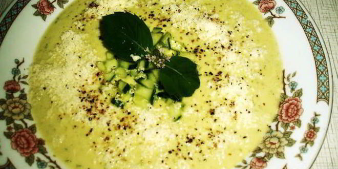 Рецепт холодного кабачково-огуречный суп