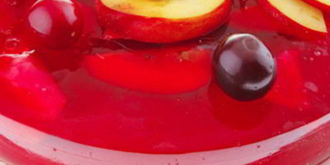 Рецепт холодного смородинового супа с персиками