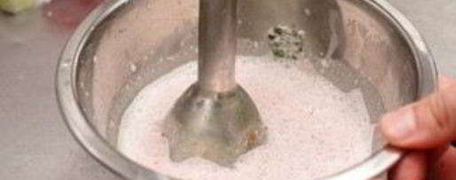 Шаг 3: холодного супа из редиса в черном хлебе