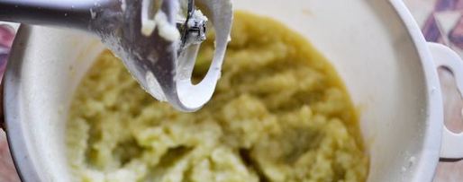 Шаг 3: холодного супа-пюре из кольраби с яблоками