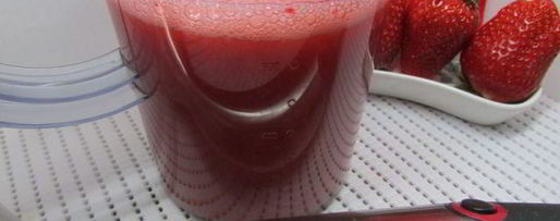 Шаг 3: клубнично-лимонного холодный суп с нежными клецками