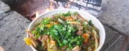 Шаг 5: лагмана на костре в казане