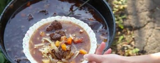 Шаг 49: лагмана на костре