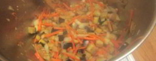 Шаг 3: лагмана с баклажанами