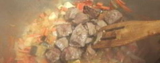 Шаг 5: лагмана с баклажанами