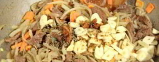 Шаг 1: лагмана с сельдереем