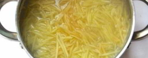 Шаг 2: латвийского молочного супа с рыбой